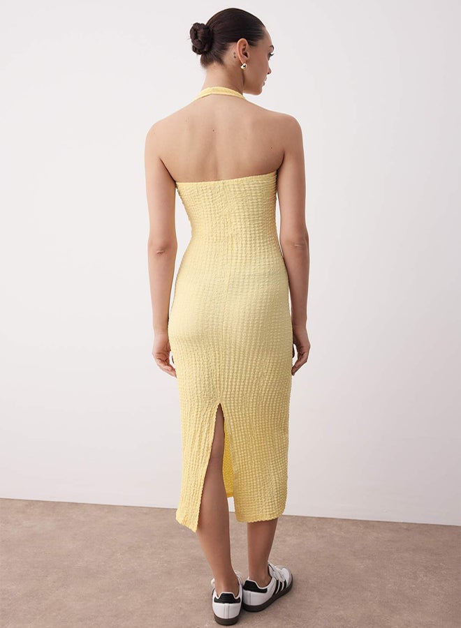 trendyol Yellow Textured Halter Bodycone/Fitted Stretchy Maxi Knitted Dress - Image 4