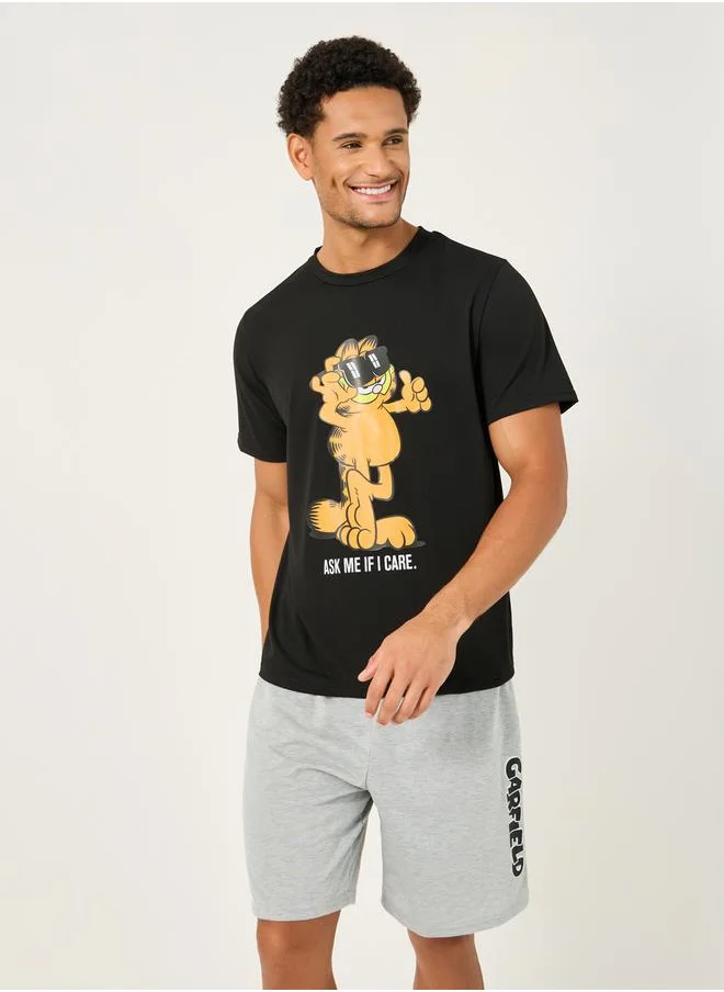 ستايلي Garfield Graphic Print T-Shirt and Shorts Set