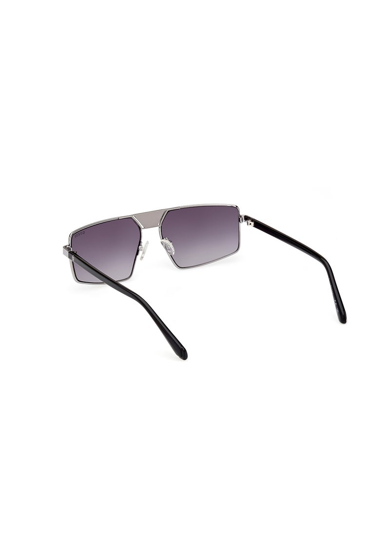 GUESS Men's UV Protection Navigator Sunglasses - GU0008708B60 - Lens Size: 60 Mm  - Image 4