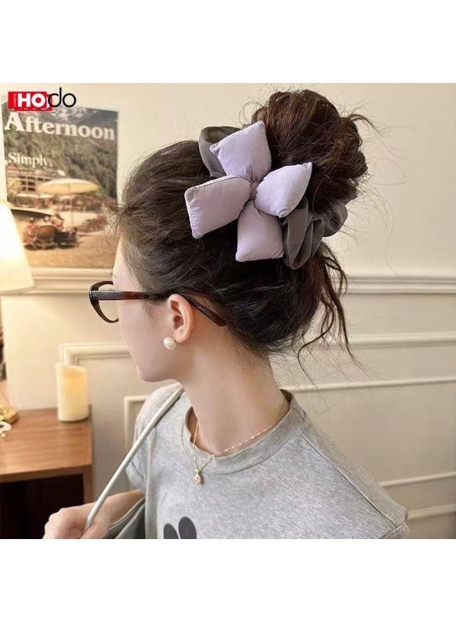 : Women’s hair tie with a new trendy design, featuring a padded and three-dimensional bow, made in bright and different colors, soft and lightweight on the hair, suitable for daily use and special occasions, and adds an elegant and modern touch to the look. - Image 3