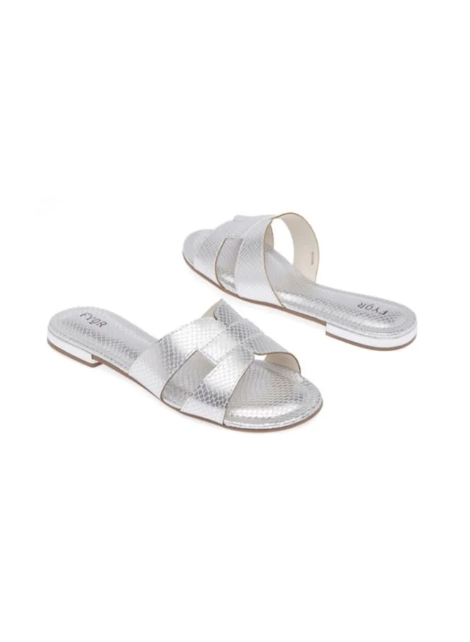 فايور Chic Minimalist Flats