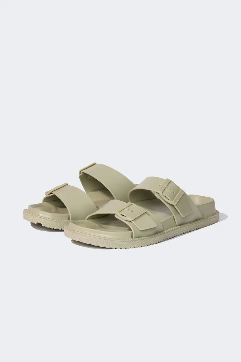 ديفاكتو Woman Flat Sole Slippers