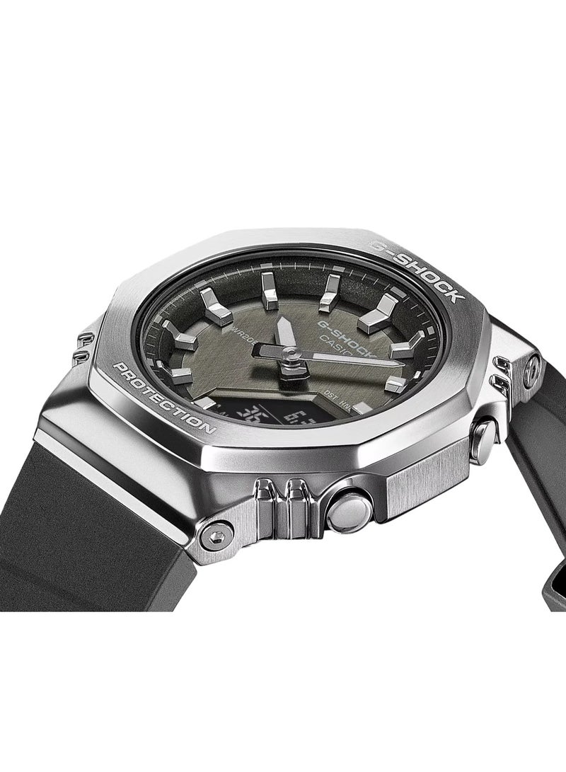 Casio G-SHOCK Women Casual Watch GM-S2110-1A1DR - Image 2