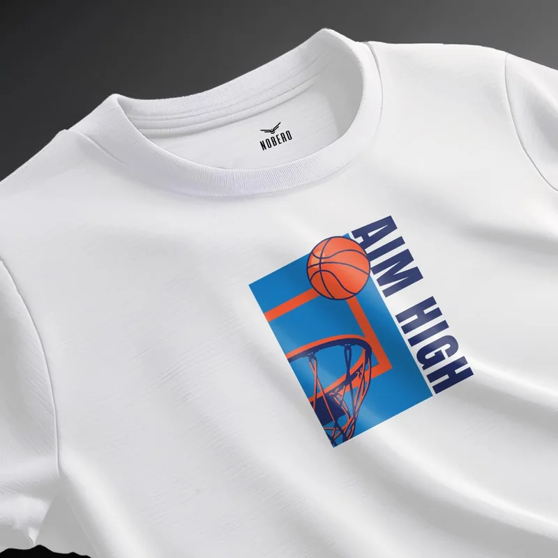 نوبيرو Men's White Graphic Printed T-Shirt