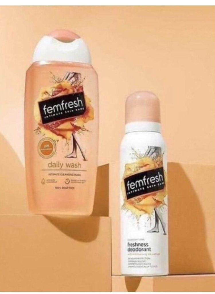 femfresh - Daily wash for sensitive areas and scented spray for intimate areas - Image 1
