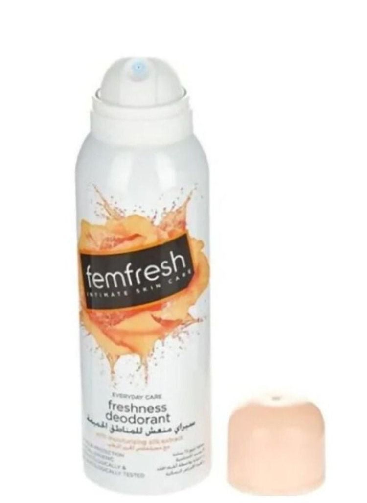 femfresh - Daily wash for sensitive areas and scented spray for intimate areas - Image 1