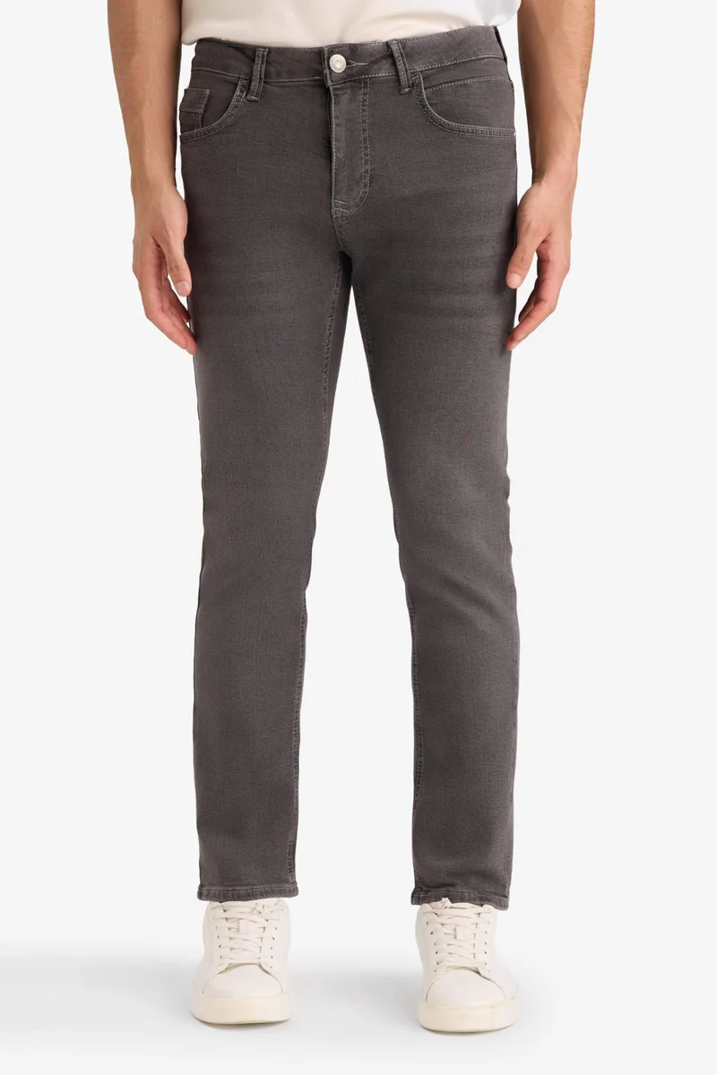 Defacto  Sergio Regular Fit Straight Leg Trousers for Men | Best Price UAE