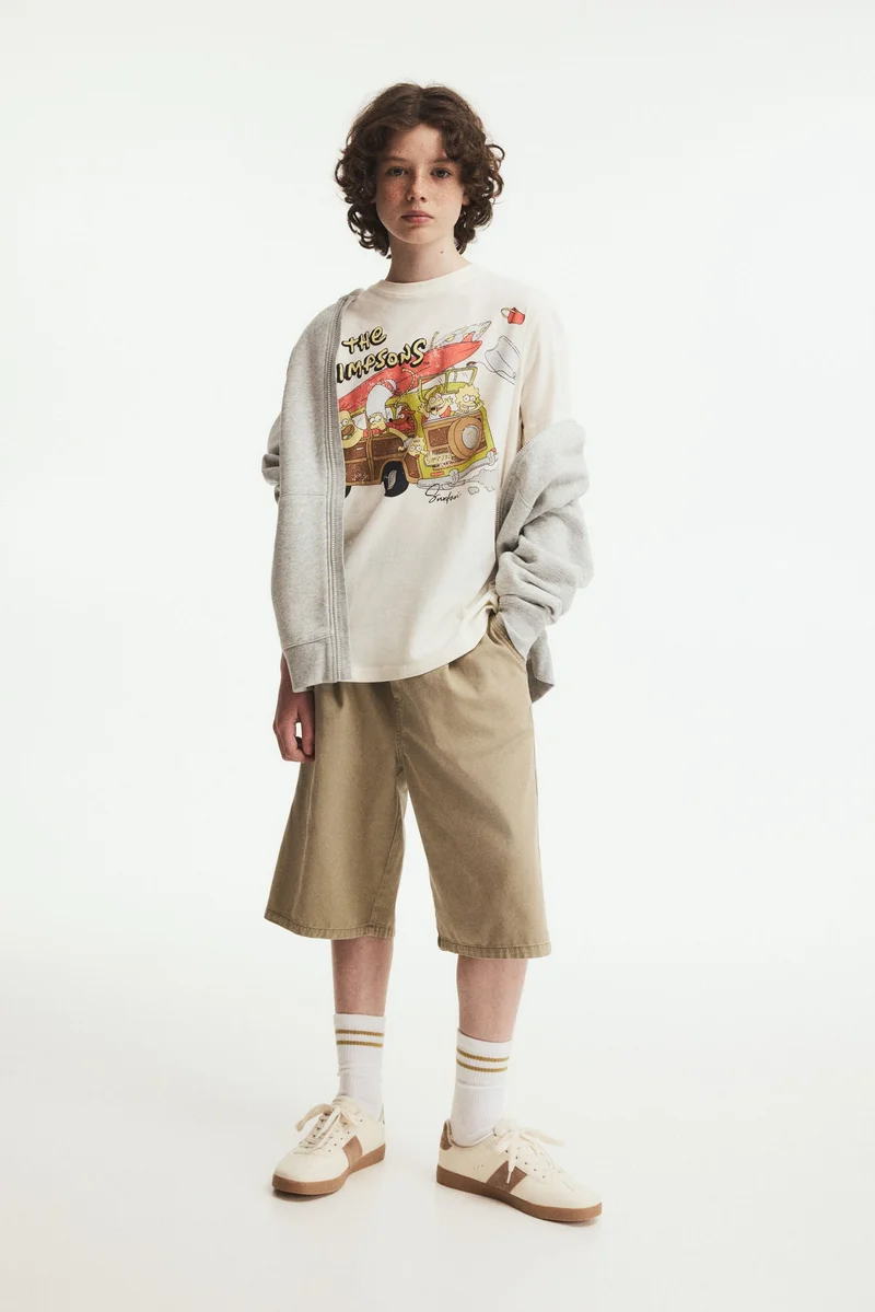 اتش اند ام تي-شيرت قطني بطبعة