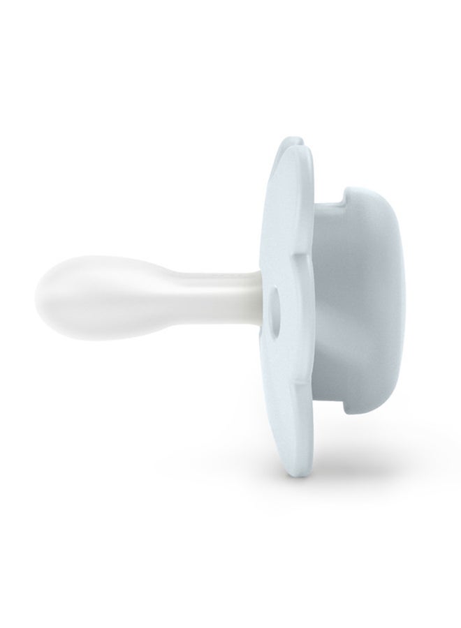 SUAVINEX سكس برو مصاصة على شكل فراشة فائقة النعومة للأطفال من 0-6 أشهر بحلمة سيليكونية حلمة فسيولوجية آمنة للطفل - زرقاء - Image 2