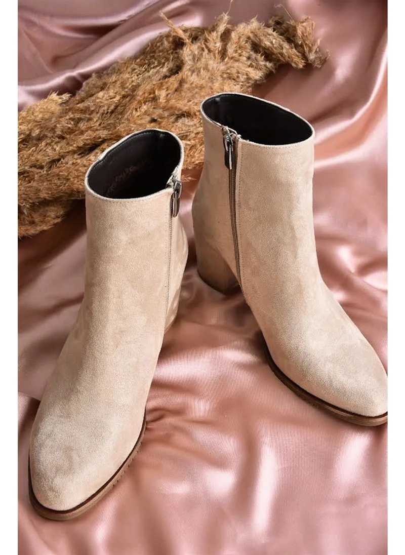 فوكس شوز Beige Suede Women's Boots G654013102