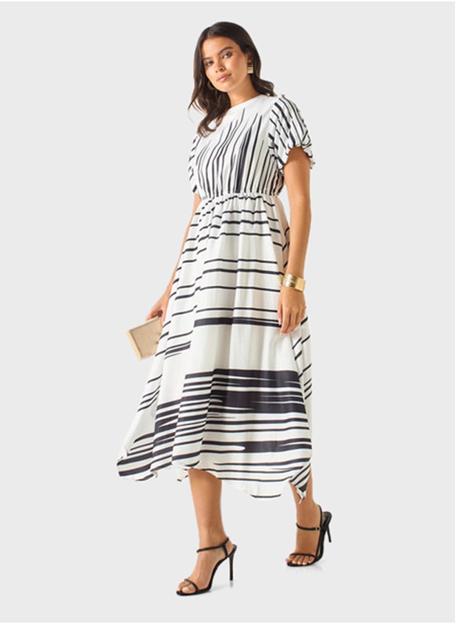 Asymmetric Striped Dress - pzsku/Z4F69DF824D7873097C31Z/45/_/1724677301/d5f36926-4bbf-4668-b56a-3221c5208941