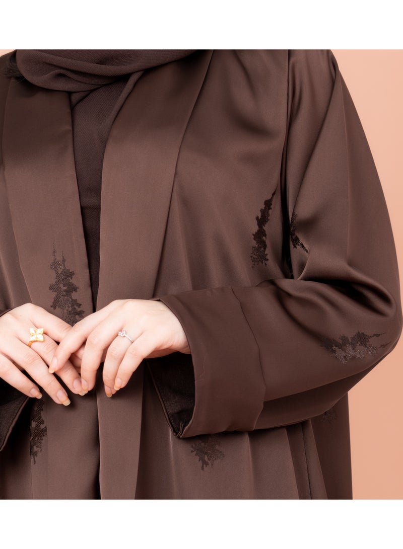 IKKXA Elegant Stripes Printed Abaya AIK021 Brown - Image 2