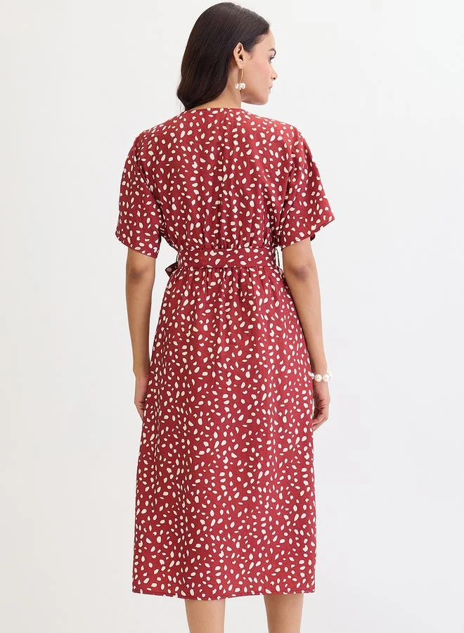 فيميلا فستان ميدي برباط بطبعة نقاط