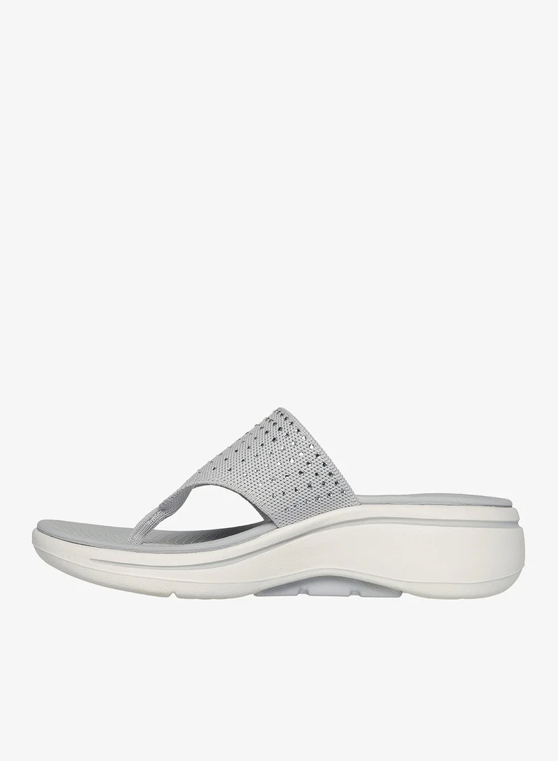 SKECHERS Go Walk Arch Fit Sandal