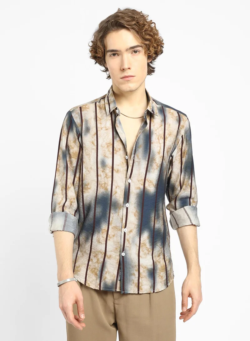 Campus Sutra Men's Navy Blue & Yellow Ochre Tie-Dye Striped Shirt