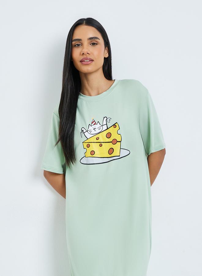 Styli Green Cat Cheese Graphic Sleep T-Shirt Dress - Image 1