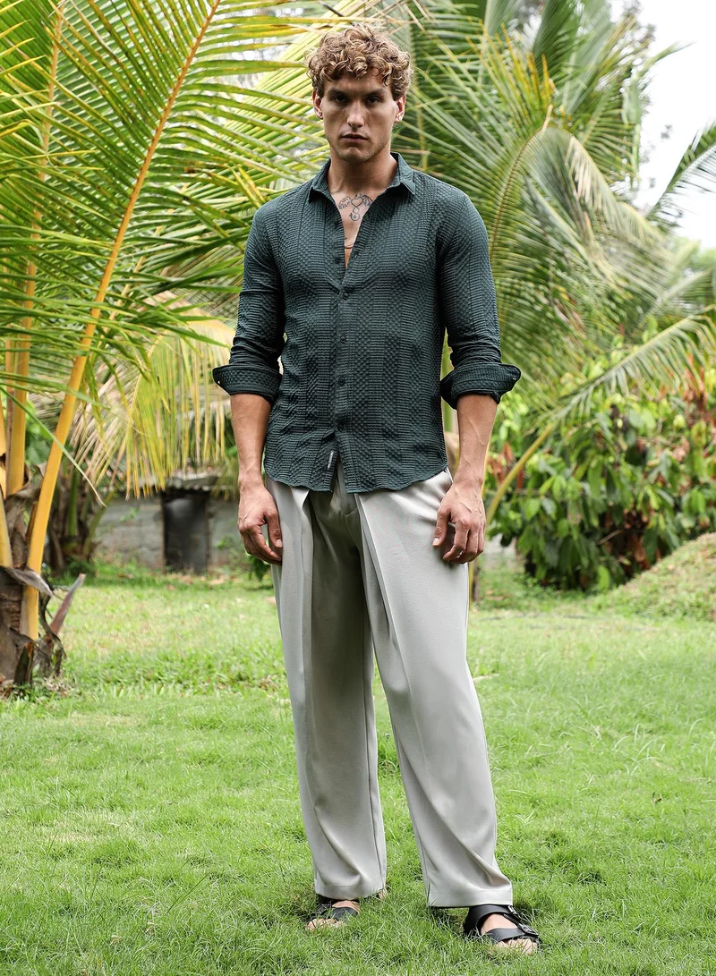 Campus Sutra Men's Emerald Green Parallel-Check Tactile Shirt For Casual Wear | Spread Collar | Long Cuffed Sleeves | Button Closure | Shirt Crafted With Comfort Fit For Everyday Wear