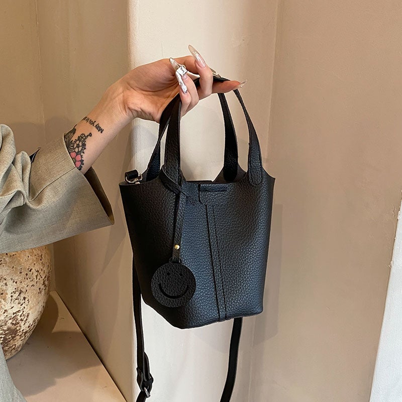 Litchi Pattern Western Style Texted Handbag Women'S Fashionable Simple Crossbody High Texted Bucket Bag - Image 4
