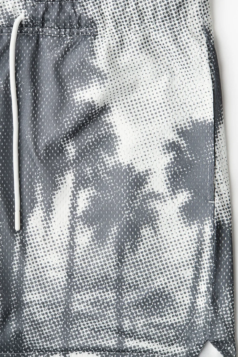H&M Regular Fit Printed mesh shorts