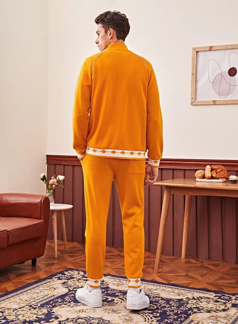 Men Contrast Tipping Geo Panel Zip Up Jacket and Joggers Set  - Image 2