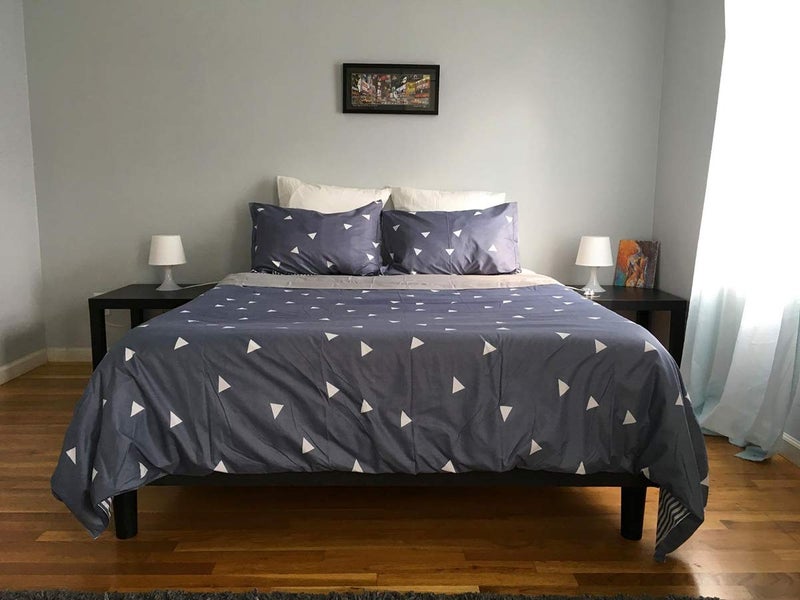 Uozzi Bedding 3 Pieces Duvet Cover Set Blue Gray with White Triangles - Ultra Soft and Easy Care Design Summer Bedding Duvet Cover Twin Size 68x86+ 2 Pillow Shams- 800 TC with Zipper Closure 4 Corner Ties - Image 3