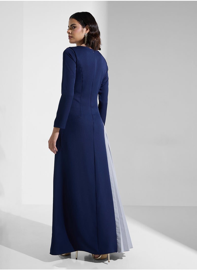 Iyra Crew Neck Color Block Dress  - Image 2