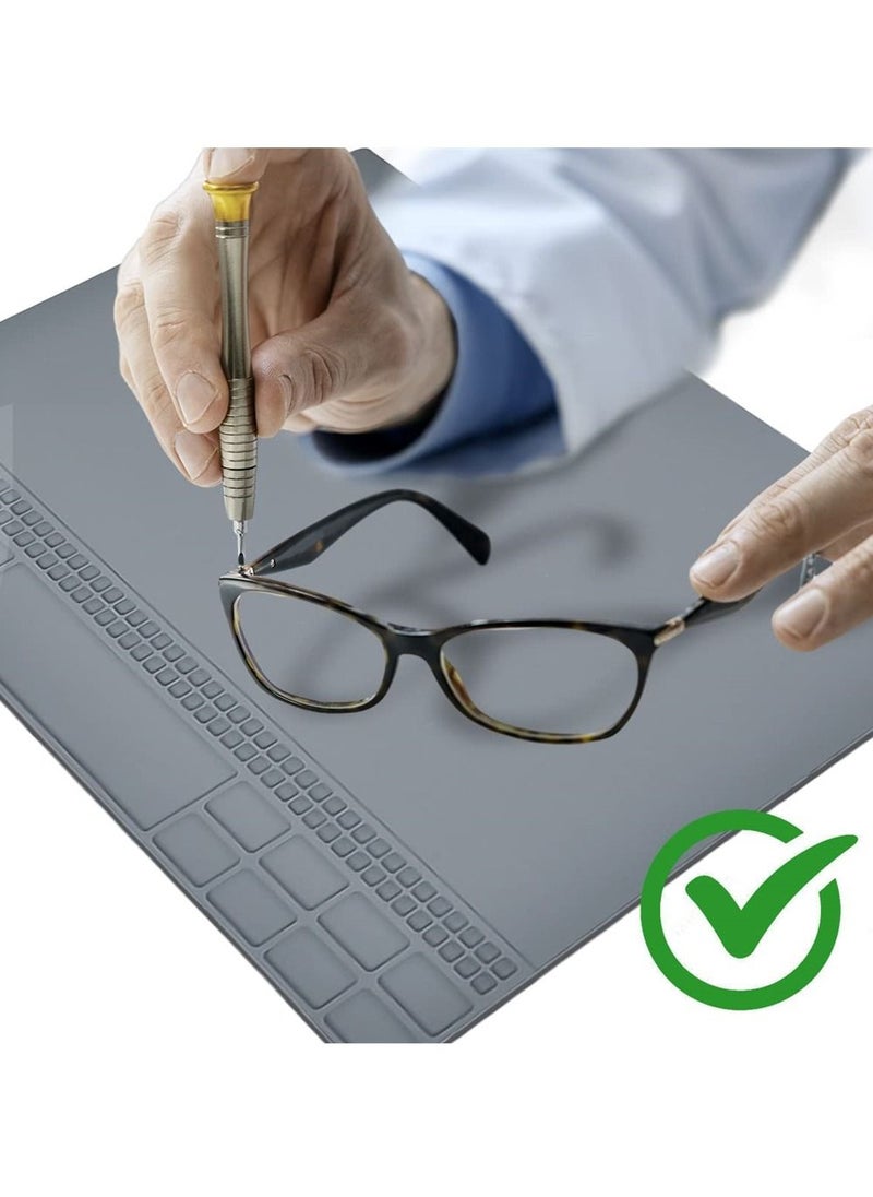 Heat Resistant Silicone Repair Mat, Electronics Repair Mat, Ideal for Soldering, Electronics, Computer Repair
