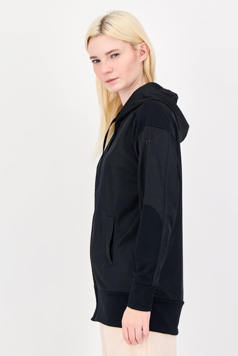 Nike Women Loose Fit Long Sleeve Training Hoodie, Black - Image 2