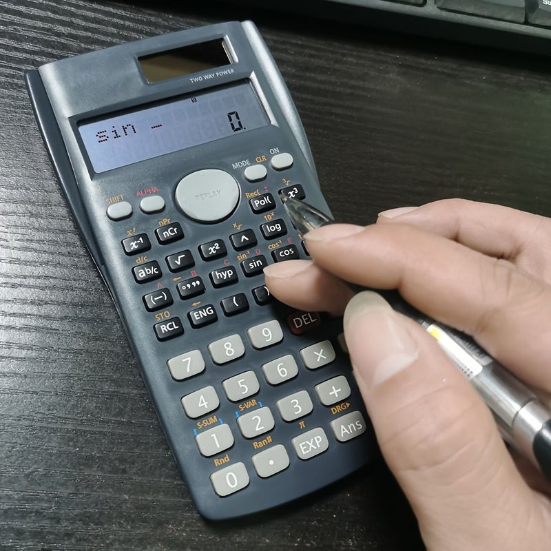 85MW حاسبة علمية تعمل بالطاقة الشمسية لون أزرق غامق شاشة LCD سطرين عرض الكسور حسابات إحصائية دوال مثلثية دوال لوغاريتمية للمدرسة والكلية والثانوية ولطلاب الهندسة والرياضيات - Image 4