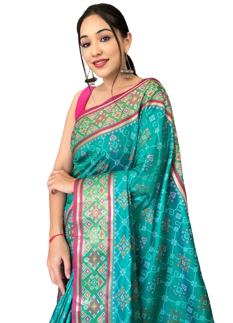 SGF11 Women's Kanjivaram Patola Silk Saree Silk Saree Pure Golden Zari With Blouse Piece (Rama Green) - Image 5
