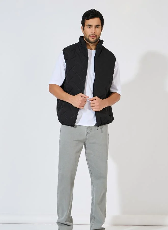 Styli Diagonal Quilted Sleeveless Puffer Jacket with Welt Pockets