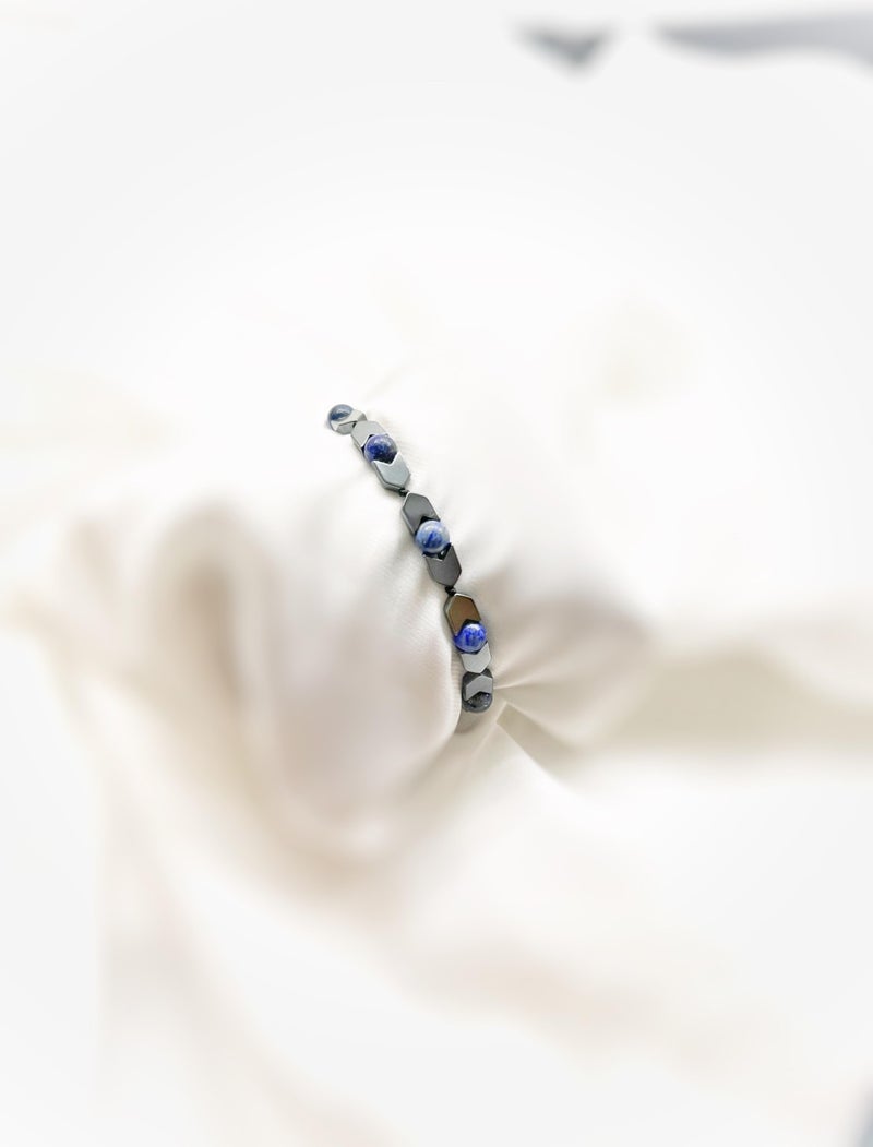 Amber Point Blue Shine Bracelet