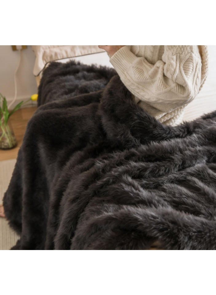 Grey M. Soft. warm and fluffy blanket for adult use! Perfect for office naps and home relaxation. Made of thickened plush material, machine washable and suitable for all seasons. Skin-friendly fabric provides warmth in winter and is ideal for air-conditioned rooms in summer. Portable design great for travel, camping or as a tatami mat. - Image 1