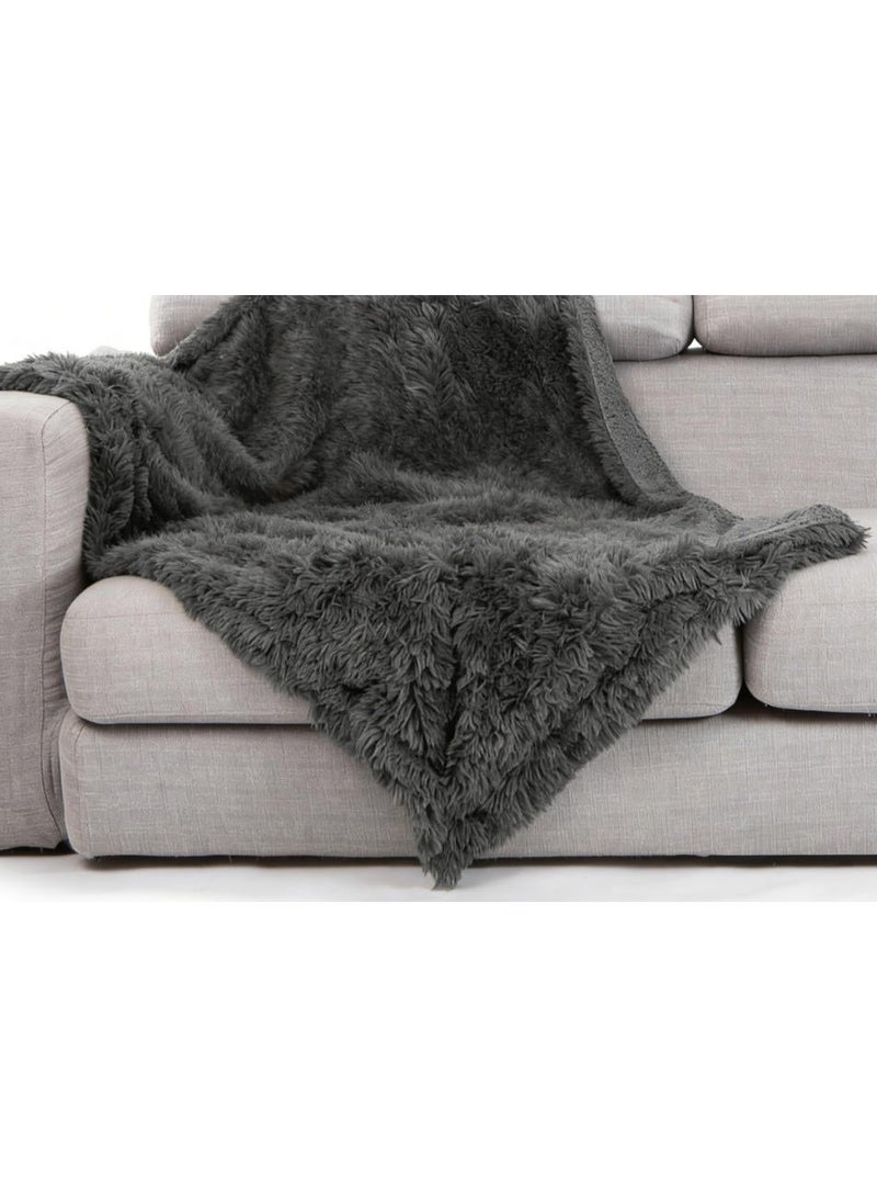 Grey M. Soft. warm and fluffy blanket for adult use! Perfect for office naps and home relaxation. Made of thickened plush material, machine washable and suitable for all seasons. Skin-friendly fabric provides warmth in winter and is ideal for air-conditioned rooms in summer. Portable design great for travel, camping or as a tatami mat. - Image 4