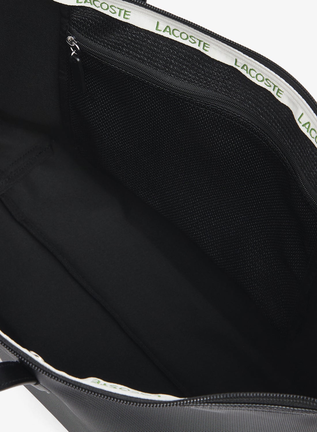 حقيبة يد بشعار