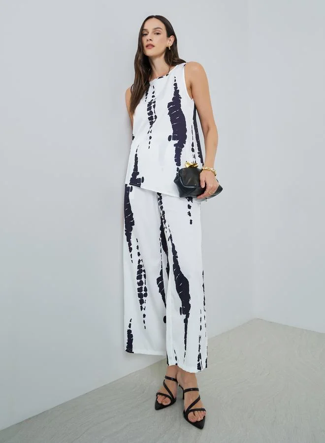 تايك تو طقم بنطال وبلوزة بلا أكمام منقوشة