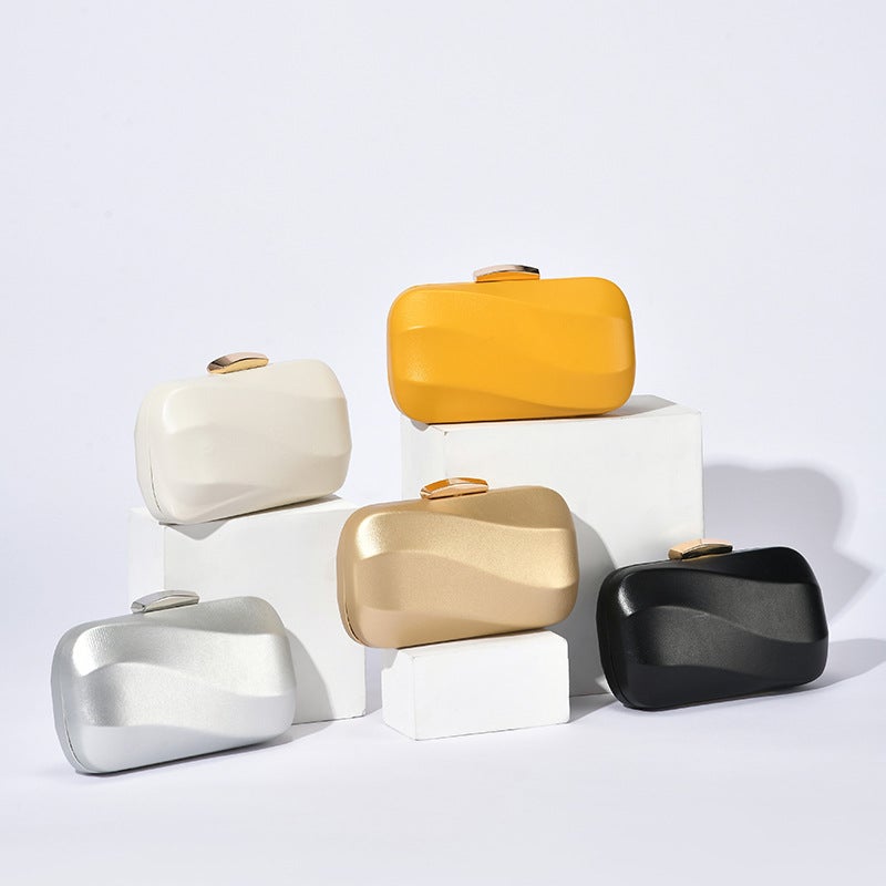 Style Dinner Party Hand Bag Fashion Ladies Lock Small Square Bag Solid Color Motorcycle Bag Manufacturers - Image 2