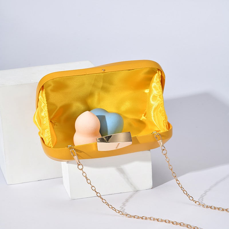 Style Dinner Party Hand Bag Fashion Ladies Lock Small Square Bag Solid Color Motorcycle Bag Manufacturers - Image 4