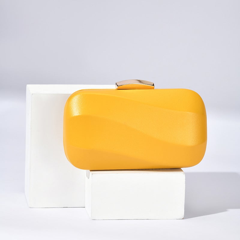 Style Dinner Party Hand Bag Fashion Ladies Lock Small Square Bag Solid Color Motorcycle Bag Manufacturers - Image 3