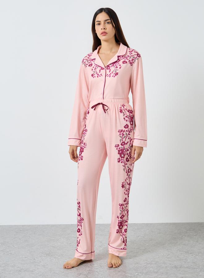 ستايلي طقم من بنطال بيجاما وبلوزة بطبعة زهور - Image 3