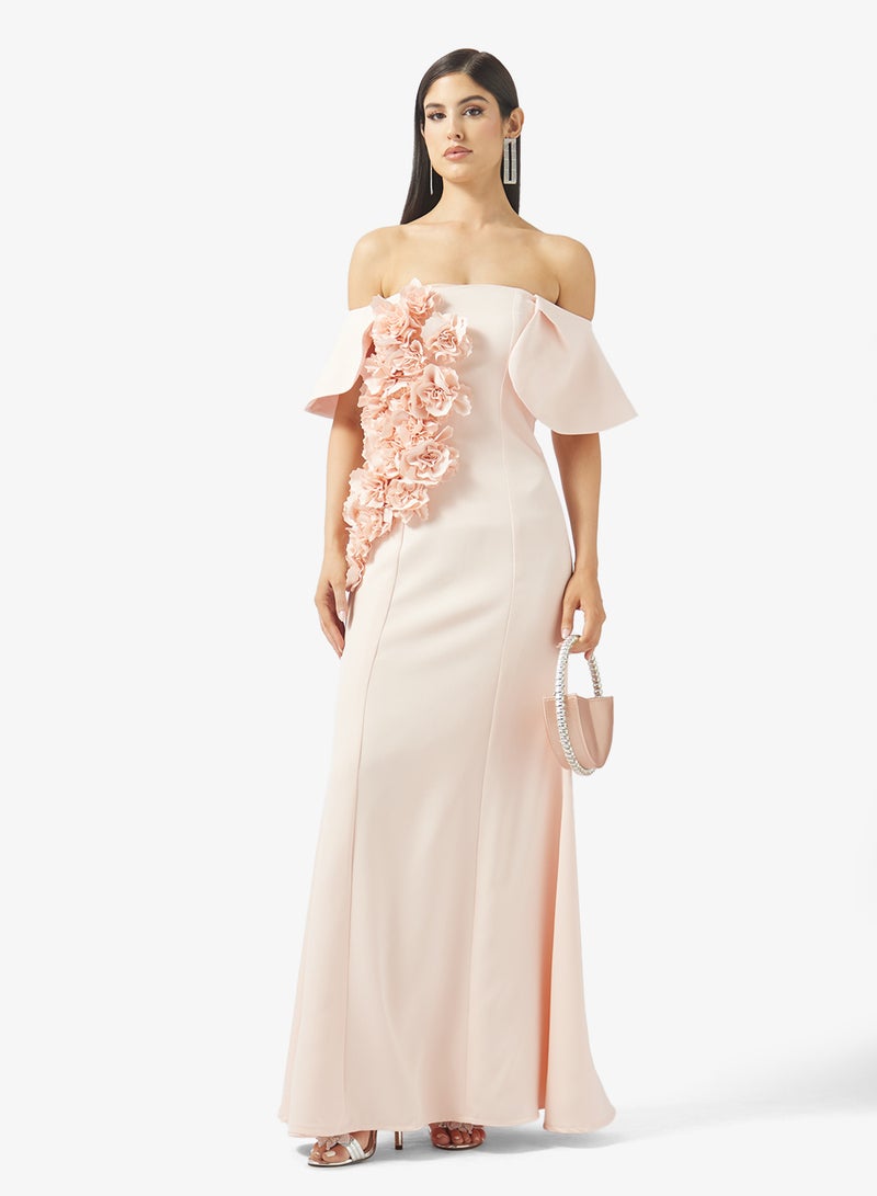 Namshi x Off Shoulder 3D Floral Detail A Line Evening Dress in Crepe - Image 4