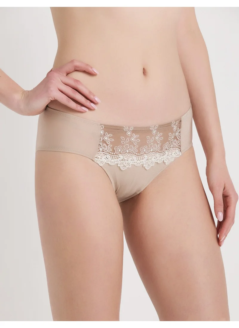 Magic Form 285 Guipureed Rise Waist Briefs