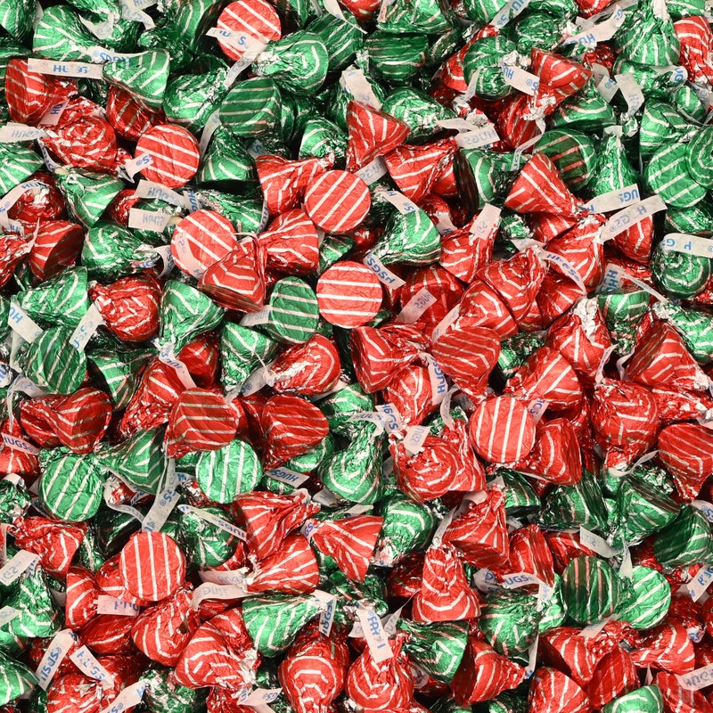 أحضان الشوكولاتة لعيد الميلاد 1 رطل - رقائق حمراء وخضراء - كيس حلوى العطلات بالجملة، حلوى شوكولاتة مغلفة بشكل فردي لجرابات عيد الميلاد، وأطباق الحلوى، وهدايا الحفلات، والخبز في العطلات