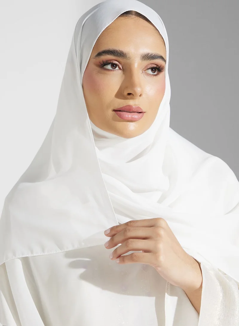 خزانة Embellished Detail Abaya