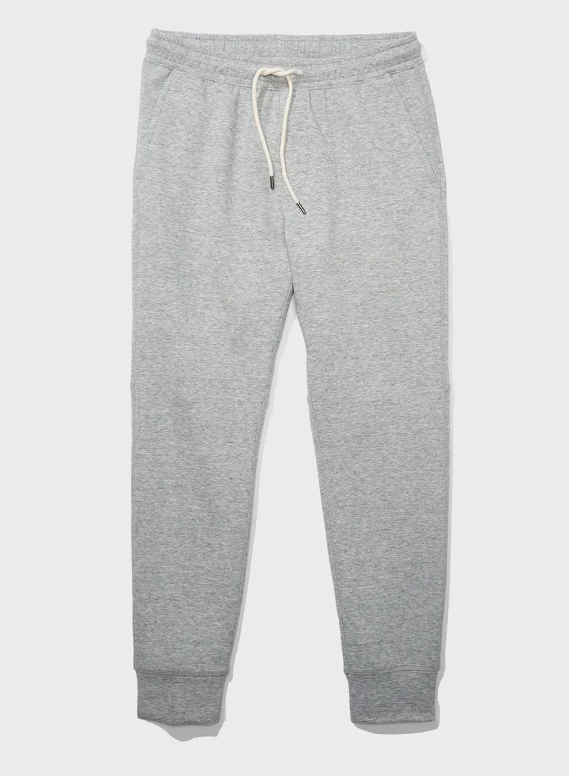 American Eagle Essential Cuffed Joggers