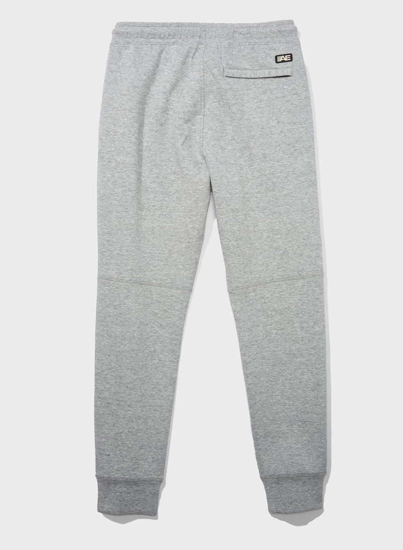 American Eagle Essential Cuffed Joggers