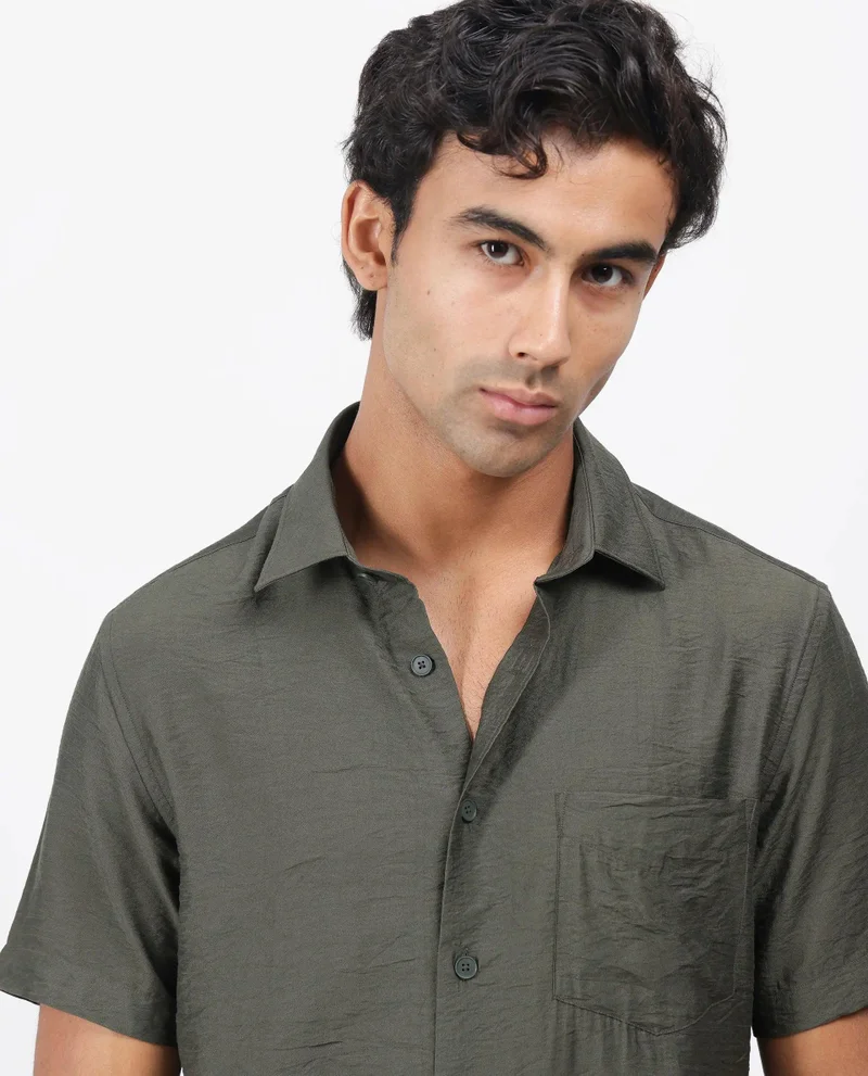 Rare Rabbit Men's Regular Fit Solid Shirt With Pocket