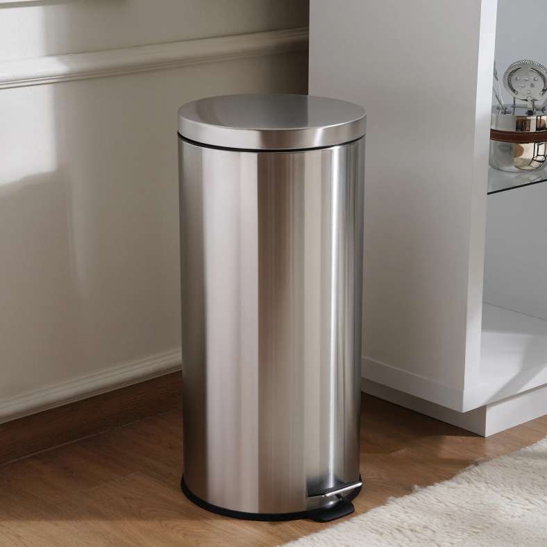 Pan Home سلة مهملات معدنية بدواسة ناعمة للإغلاق اليومي 36X30.2X62.5 سم 30 لتر - كروم - Image 2