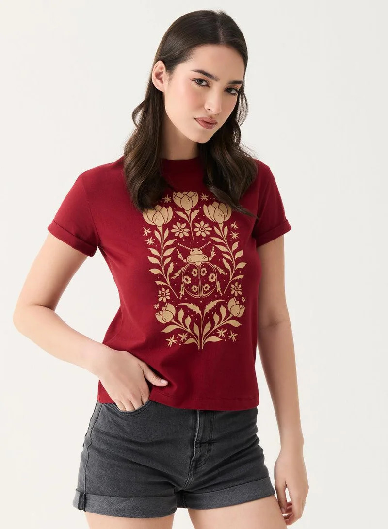 Zigzag Ladybug Printed Maroon Crew-Neck T-shirt