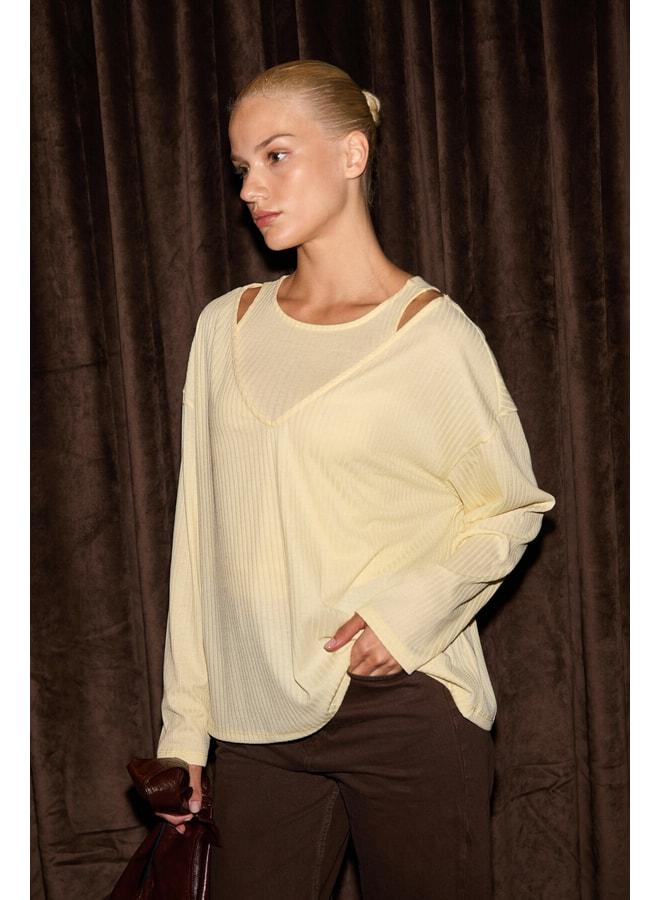 Ethiquet ZARREUS Women's Shoulder-Deep V-Neck Elastic Fabric Comfortable Fit Yellow Blouse. - Image 3